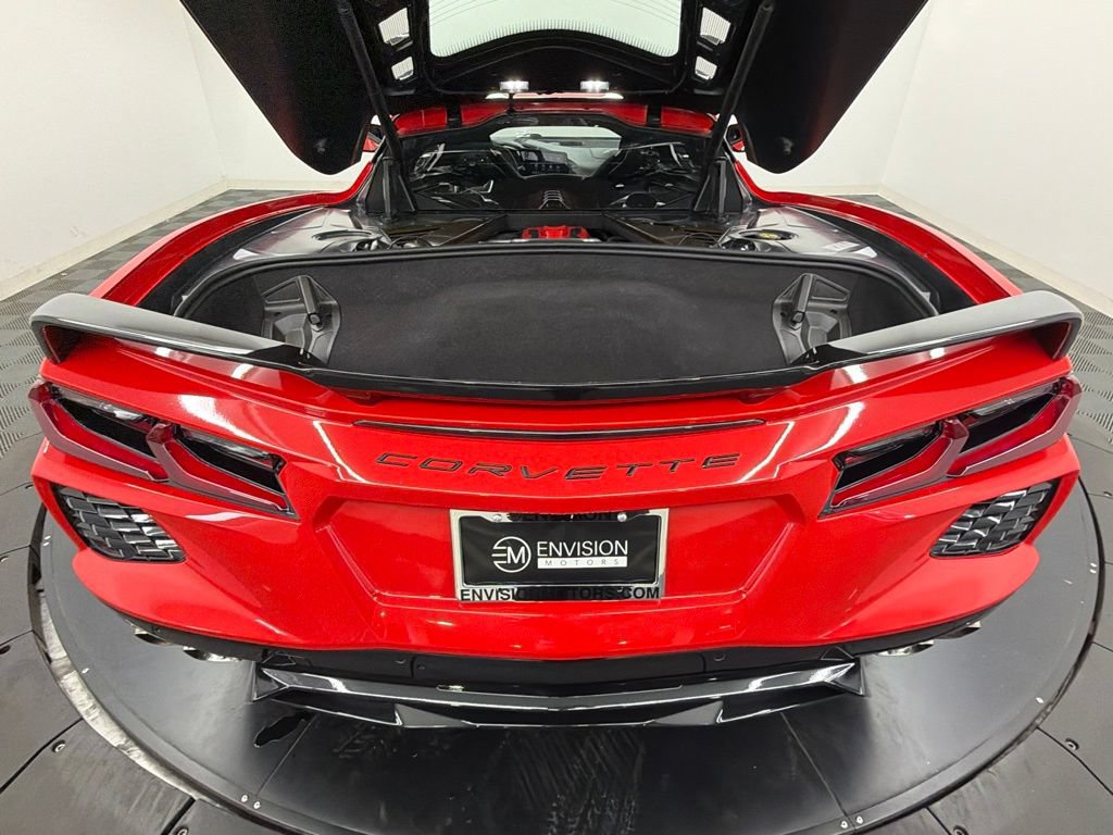 Used 2021 Chevrolet Corvette Stingray Premium Cpe w/ Z51 Performance Package RWD image 15