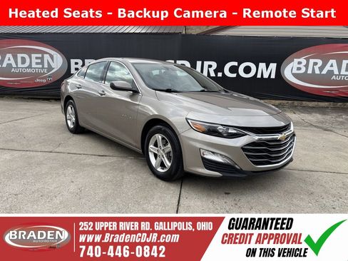 Used 2024 Chevrolet Malibu LT image 1