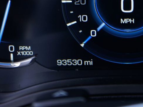 Used 2018 Cadillac Escalade ESV Premium Luxury image 26