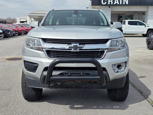 Used 2019 Chevrolet Colorado LT image 2
