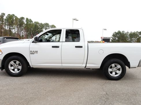 Used 2024 RAM 1500 Classic SLT image 4