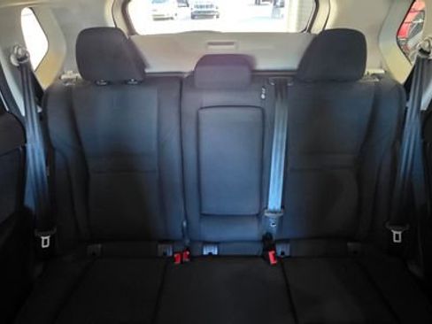 Used 2023 Nissan Rogue S image 22