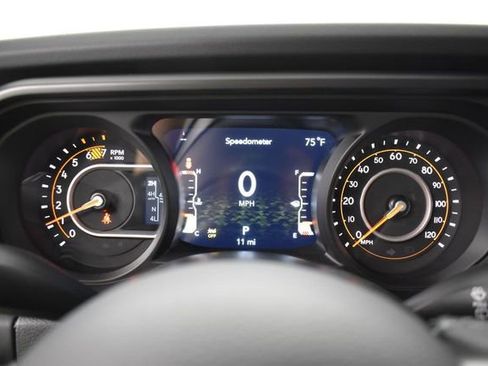 New 2026 Jeep Wrangler Unlimited Rubicon AWD/4WD image 12