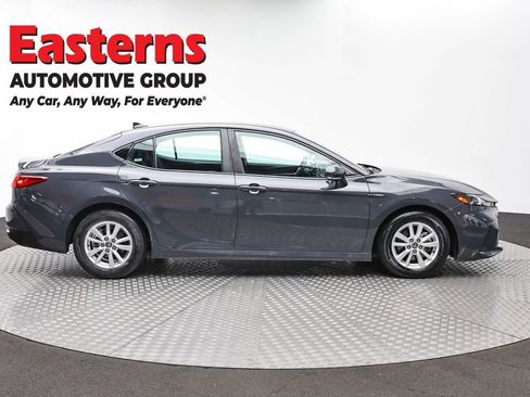 Used 2025 Toyota Camry LE FWD image 4