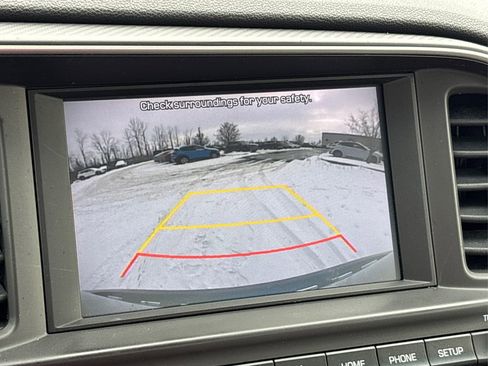 Used 2019 Hyundai Elantra SEL image 25