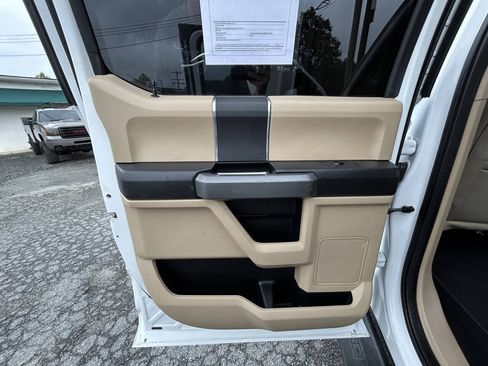 Used 2018 Ford F250 XLT w/ XLT Value Package AWD/4WD image 21