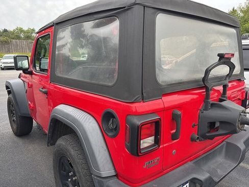 Certified 2018 Jeep Wrangler Sport image 6