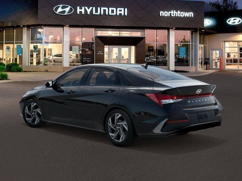 New 2026 Hyundai Elantra SEL Sport Premium FWD image 5