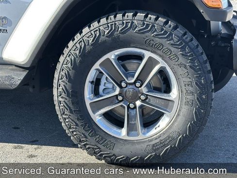 Used 2022 Jeep Wrangler Unlimited Sahara w/ LED Lighting Group image 8