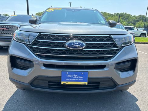 Certified 2022 Ford Explorer XLT image 5