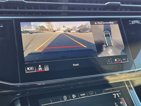 Used 2025 Audi Q7 3.0T Premium Plus image 18