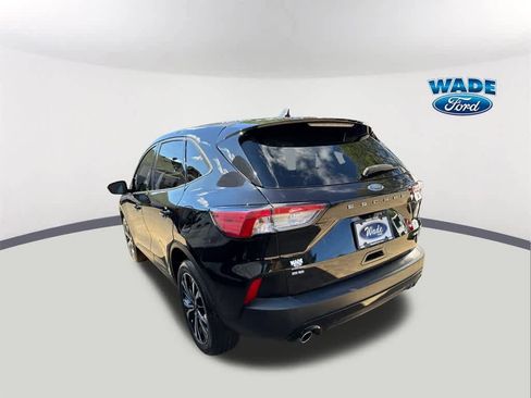 Certified 2021 Ford Escape SE w/ SE Sport Appearance Package image 7