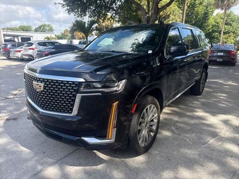 Used 2021 Cadillac Escalade ESV Premium Luxury w/ LPO, Illumination Package AWD/4WD image 2