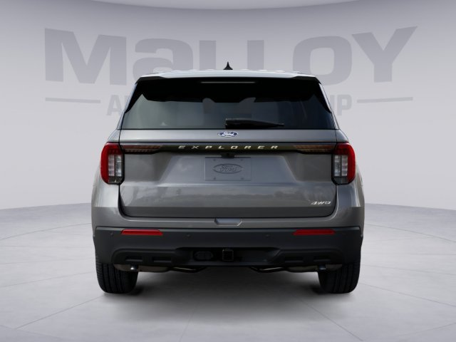 Used 2027 Ford Explorer Active AWD/4WD image 4