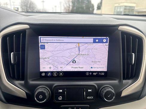 Used 2022 GMC Terrain Denali image 16