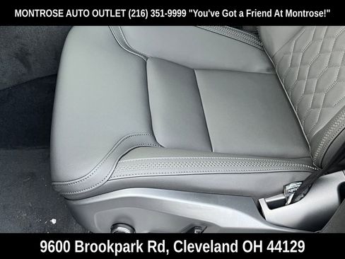 New 2026 Volvo XC90 B6 Plus w/ Protection Package Premier image 32