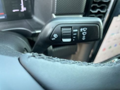 New 2025 Ford Ranger XLT w/ Equipment Group 301A High image 31