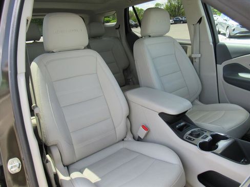 Used 2023 GMC Terrain Denali w/ LPO, Floor Liner Package image 8