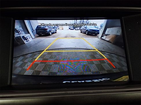 Used 2018 Kia Optima LX image 16