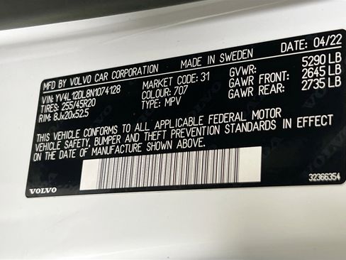 Used 2022 Volvo XC60 B5 Inscription w/ Advanced Package image 32