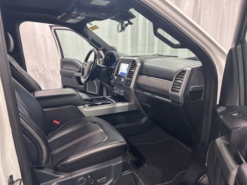 Used 2020 Ford F350 Platinum w/ FX4 Off-Road Package image 12