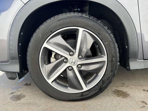 Used 2021 Honda HR-V EX image 11