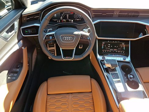 New 2025 Audi RS 6 performance image 7