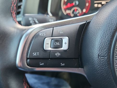 Used 2021 Volkswagen Jetta GLI image 25