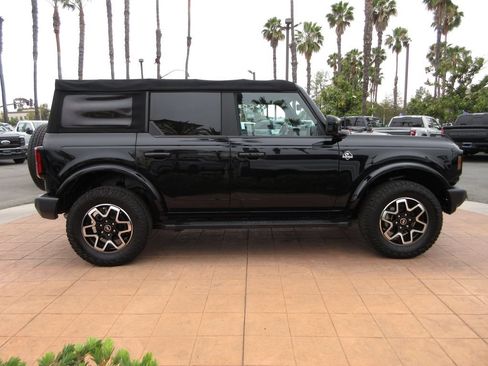 Certified 2022 Ford Bronco Outer Banks AWD/4WD image 5