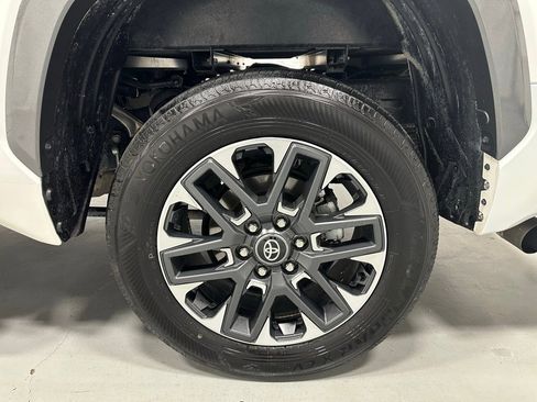 Used 2025 Toyota Tundra Limited image 67
