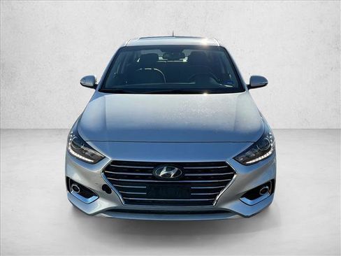 Used 2018 Hyundai Accent Limited image 2