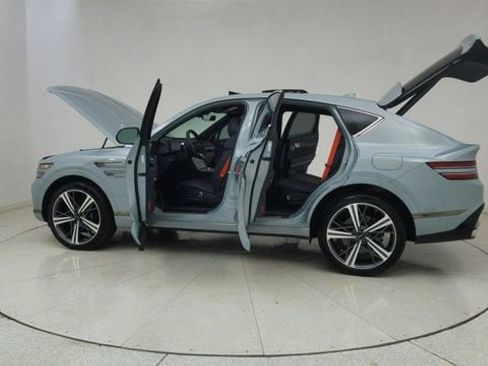 Used 2025 Genesis GV80 3.5T e-SC AWD/4WD image 75