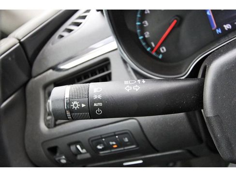 Used 2014 Chevrolet Impala LT image 17