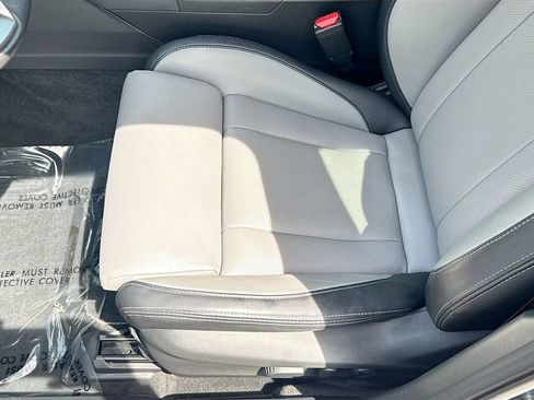 Certified 2023 Subaru Outback Limited AWD/4WD image 18