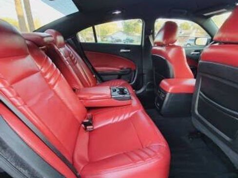 Used 2022 Dodge Charger Scat Pack RWD image 7