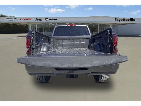 New 2026 RAM 2500 Big Horn AWD/4WD image 9