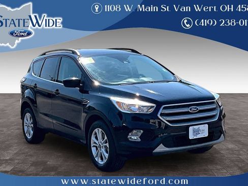 Used 2018 Ford Escape SE w/ Ford Safe & Smart Package AWD/4WD image 1