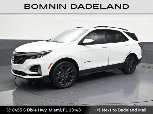 Used 2024 Chevrolet Equinox RS FWD image 1