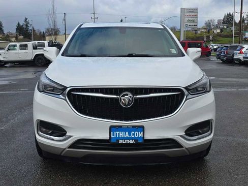 Used 2020 Buick Enclave Essence w/ Sound and Sites Package image 8