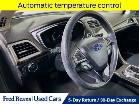 Certified 2020 Ford Fusion SE image 12