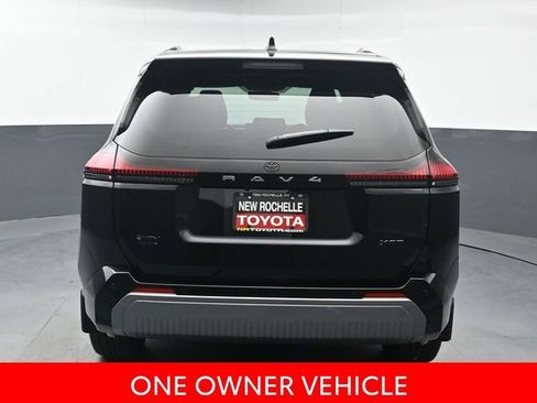Used 2026 Toyota RAV4 XSE AWD/4WD image 5