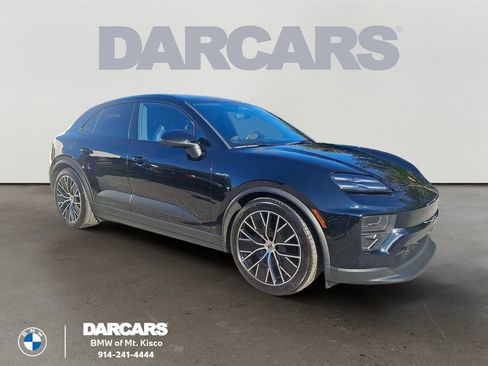 Used 2024 Porsche Macan 4 Electric image 1