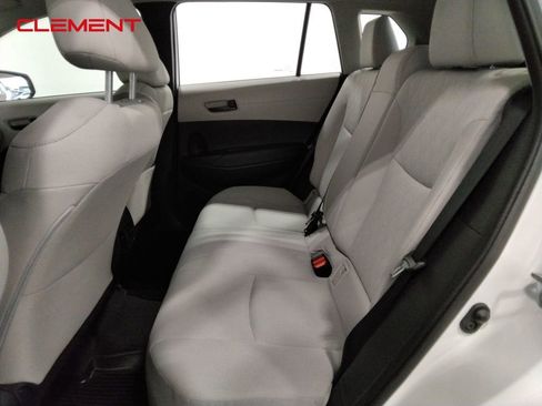 Used 2024 Toyota Corolla Cross L image 28