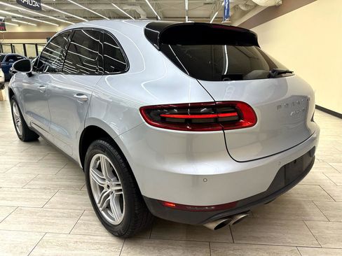 Used 2016 Porsche Macan S image 9