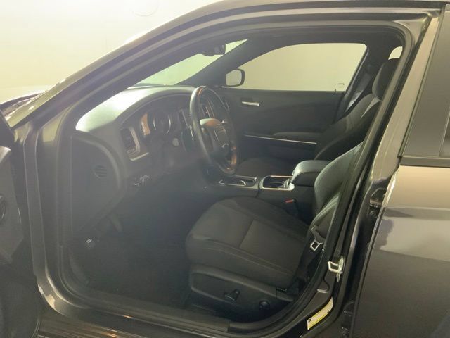 Used 2022 Dodge Charger SXT AWD/4WD image 16