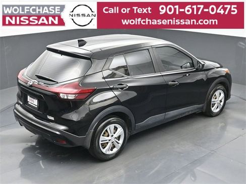 Used 2022 Nissan Kicks S image 33