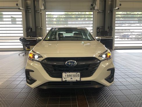 Used 2025 Subaru Legacy Touring XT AWD/4WD image 2