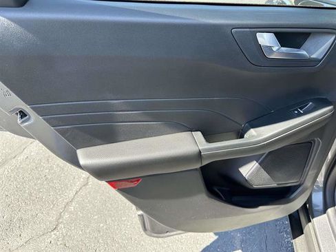 Used 2024 Ford Escape ST-Line w/ Tech Pack #1 image 11