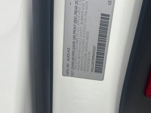 Used 2021 Audi A6 Premium Plus w/ Premium Plus Package image 20