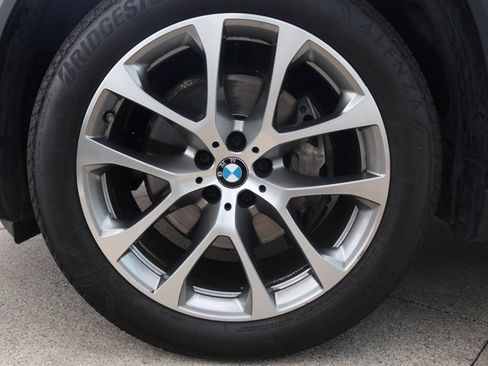 Used 2025 BMW X5 xDrive40i image 5